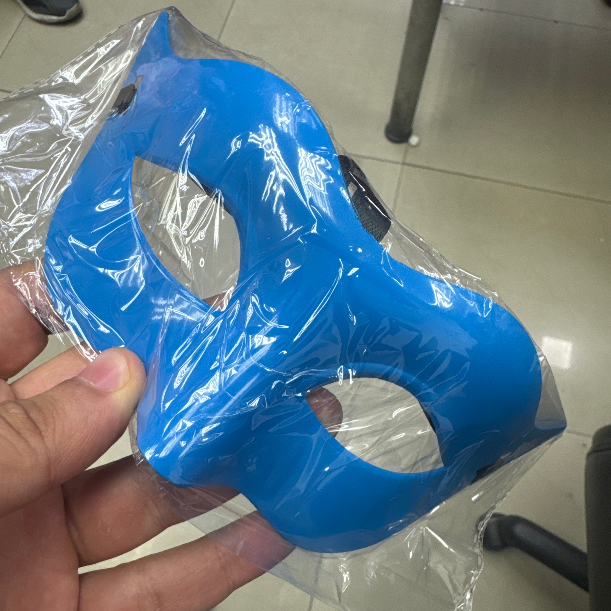 Antifaz plastico