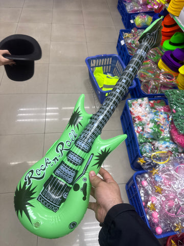 Guitarra inflable